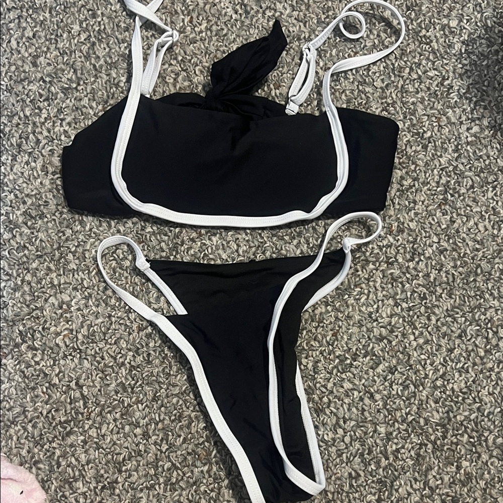 Black and White Bikini Set
